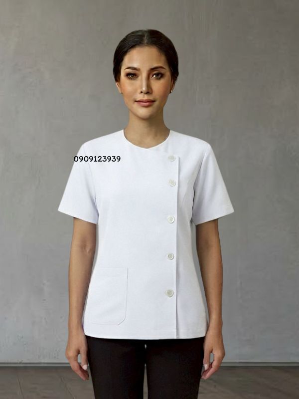 เสื้อกาวน์สั้น