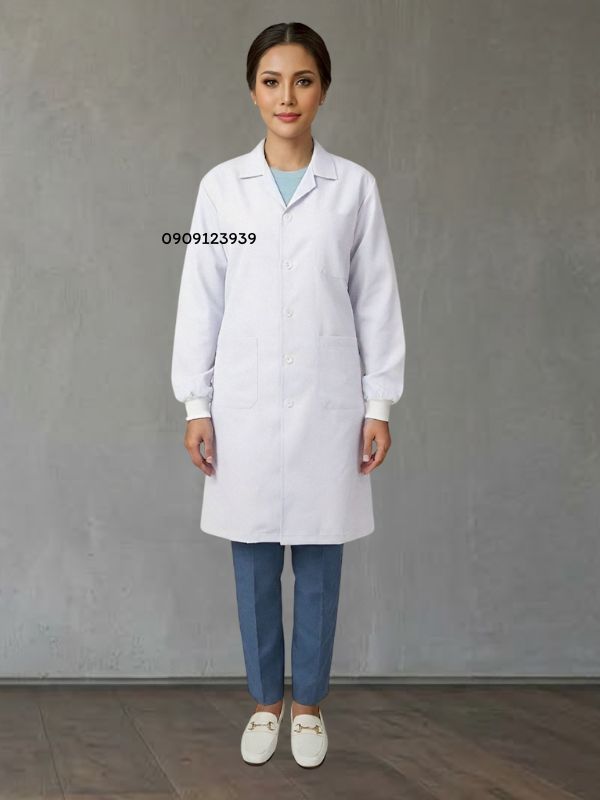 เสื้อกาวน์ยาว