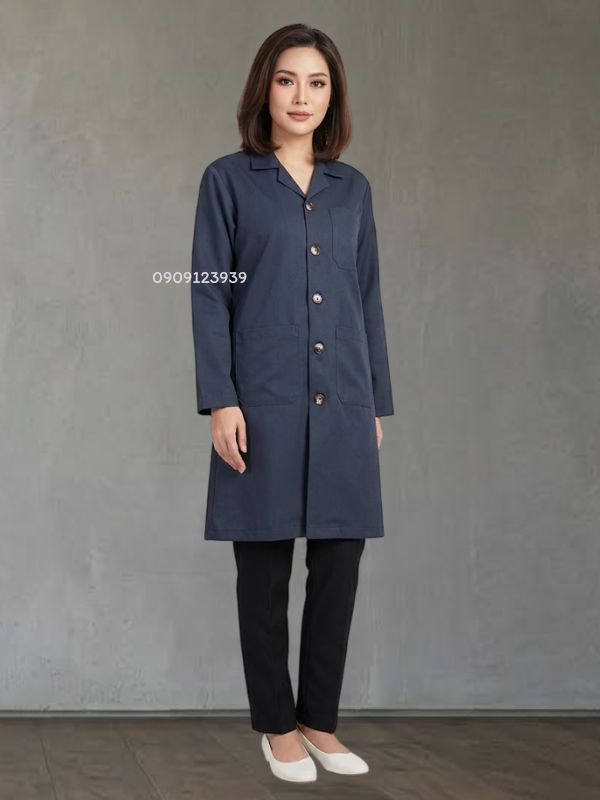 เสื้อกาวน์ยาว